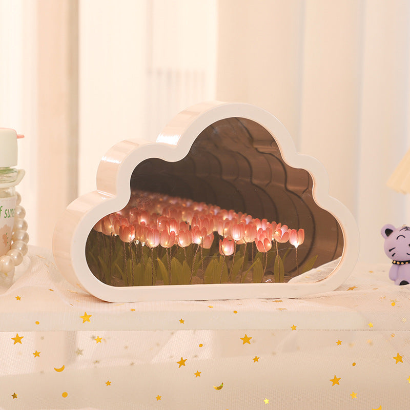 CloudBloom™ Tulip Night Lamp
by Ventrova